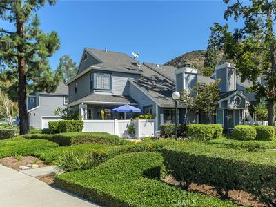 338 Monroe Ct