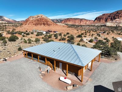 365 W Sleeping Rainbow Dr