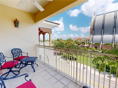 5080 Annunciation CIR #1301