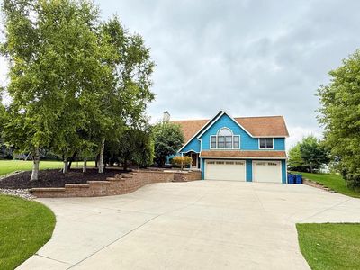 3829 Sheridan AVENUE