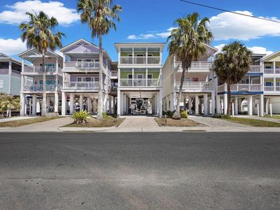 Property at 573 1st St, Cedar Key, FL