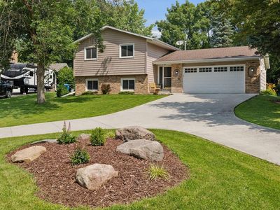 Property at 14410 40th Ave N, Plymouth, MN