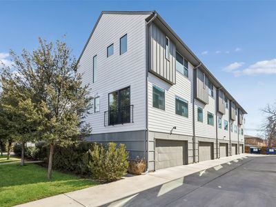 5018 Bryan St Unit 203