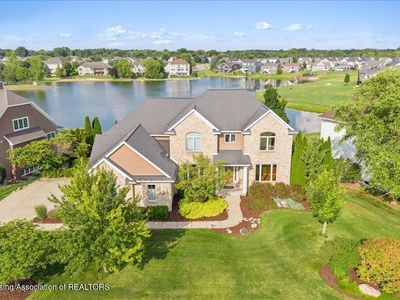 12935 Paradise Dr