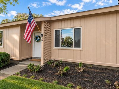42 Boardwalk Ln
