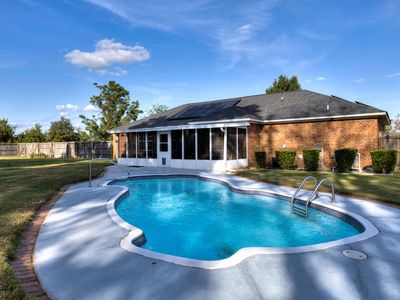 3460 Sportsman Dr