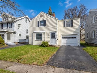 30 Raleigh St