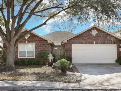 5858 Creekway