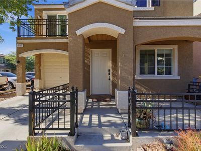 10385 Midnight Iris St