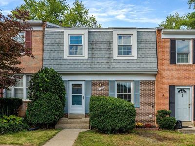 Property at 5459 Lighthouse Ln, Burke, VA