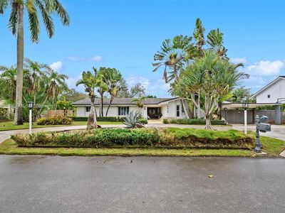 9838 SW 94th Ter