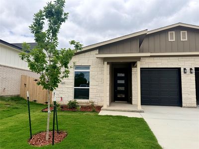 1309 Lone Pine Way