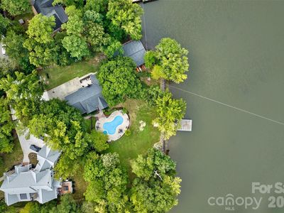 2143 Peninsula Dr