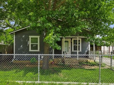 305 Claude Ave