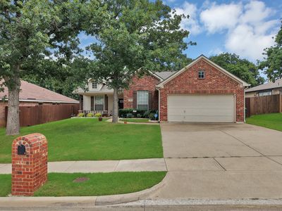 3829 Chimney Rock Dr