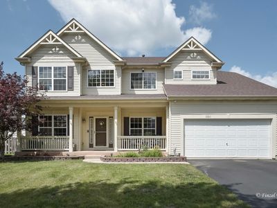 3283 Pinewood Dr