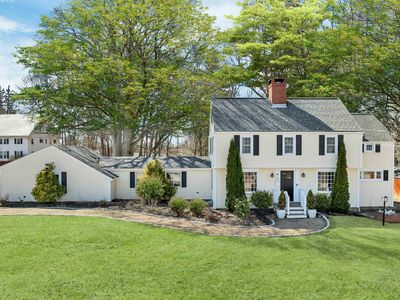 1156 Woodbury Avenue