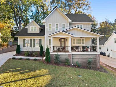 15 Pinehurst Dr