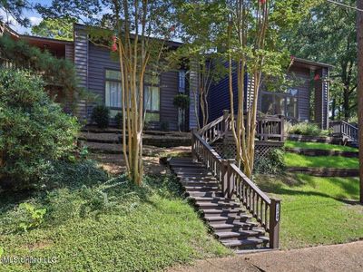 Property at 1540 Lakeside Dr, Jackson, MS