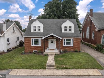 12 Strohm Rd