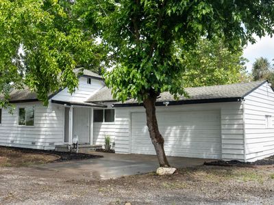 9351 W Walnut Grove Rd