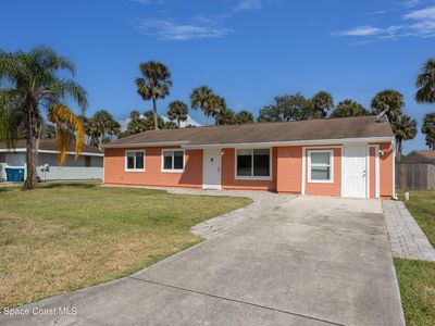 1203 Linmoor Cir NE