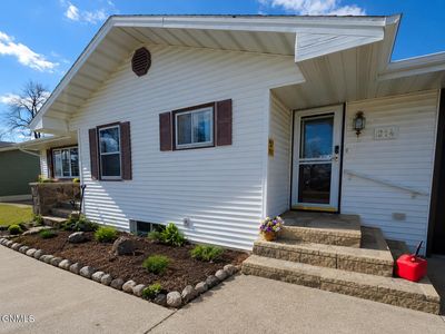 Property at 214 Avenue F E, Napoleon, ND