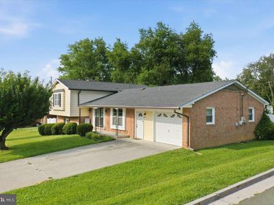 Property at 985 S Marshall St, Front Royal, VA