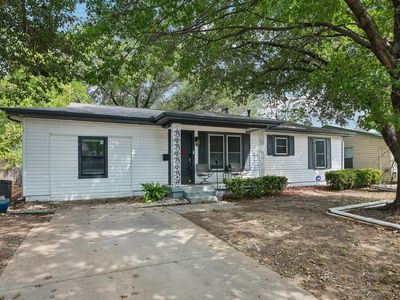 3204 Aurora St