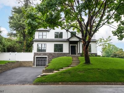 209 Central Ave
