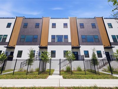 2104 4th St S #3