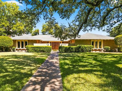 5104 Lake Jackson Dr