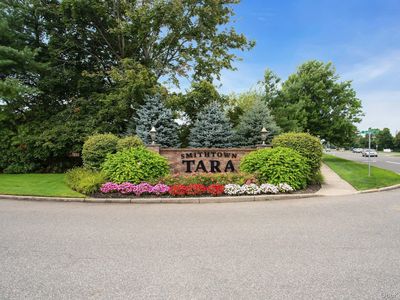 121 Scarlett Drive