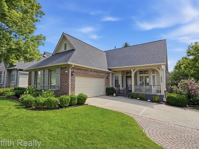 4605 Villa France Dr