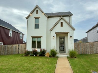 4338 W Bronco Dr