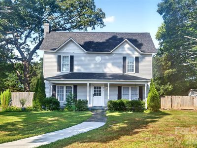 659 N Main St