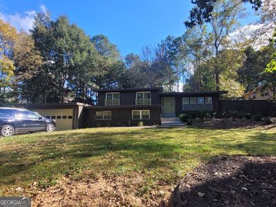 5169 Chalet Cou 5606 Chalet Ct