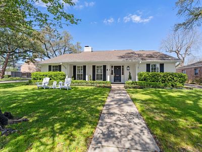 6166 Olympia Dr