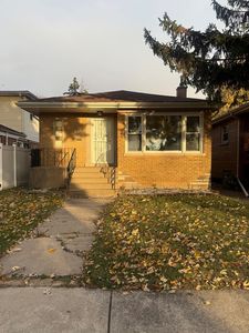 Property at 12549 S Laflin St, Calumet Park, IL