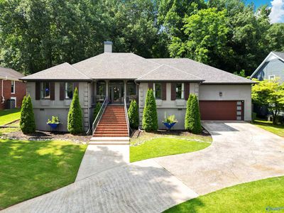 2025 Great Hills Dr NE