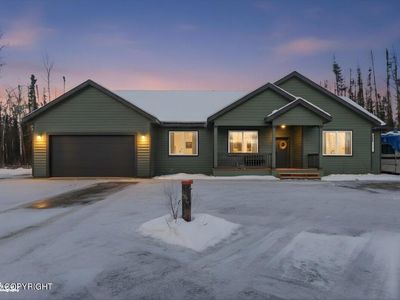 1305 W Woodpecker Cir