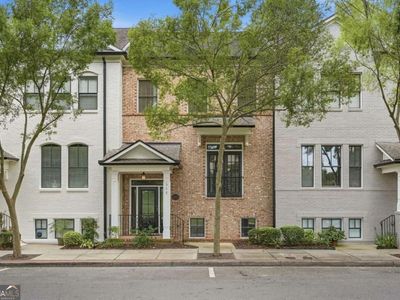 372 Suwanee Ave