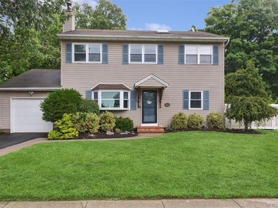25 N Ocean Avenue