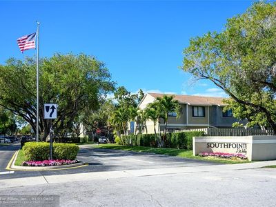 3672 NW 111th Ter UNIT 0