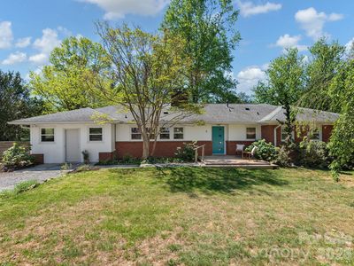 8 Fernlawn Rd