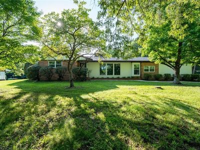 300 Pine Ridge Dr