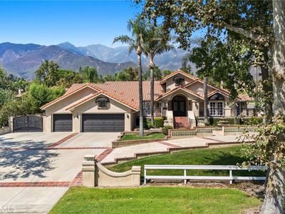 10588 Silver Spur Ct