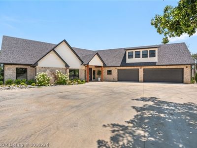 110 Eagle Ct