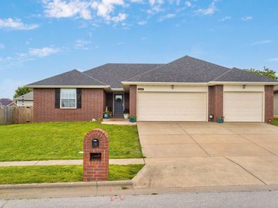 5423 Basswood Court W