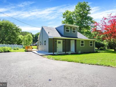876 Cardinal Ln